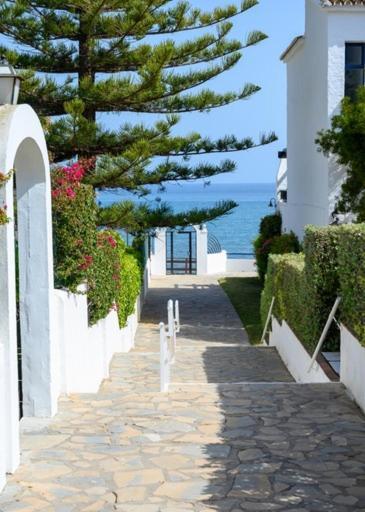 Beach Side Apartments Calahonda Sitio de Calahonda Екстериор снимка
